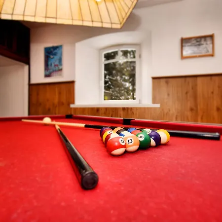 Welcome To Ideal For Groups * Robertville