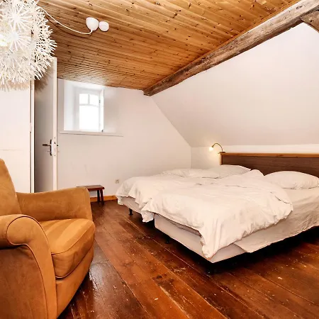 Welcome To This Holiday Home Ideal For Groups *